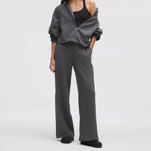 Lululemon Size M Scuba Mid Rise Wide Leg Pant *Waffle